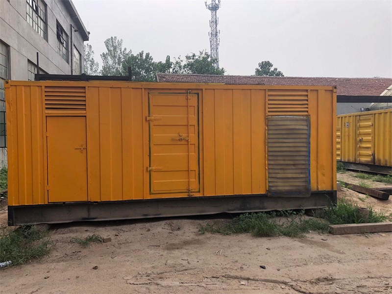 石柱发电机出租进行负载测试时，电瓶电量不足的具体判断标准是什么？